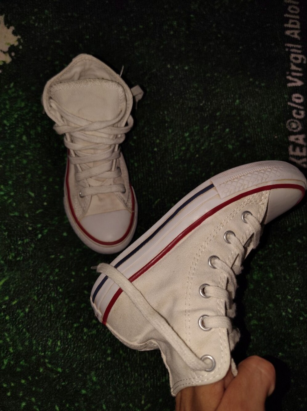 Converse White High-Top Sneakers Kids size 12 - Picture 3 of 8